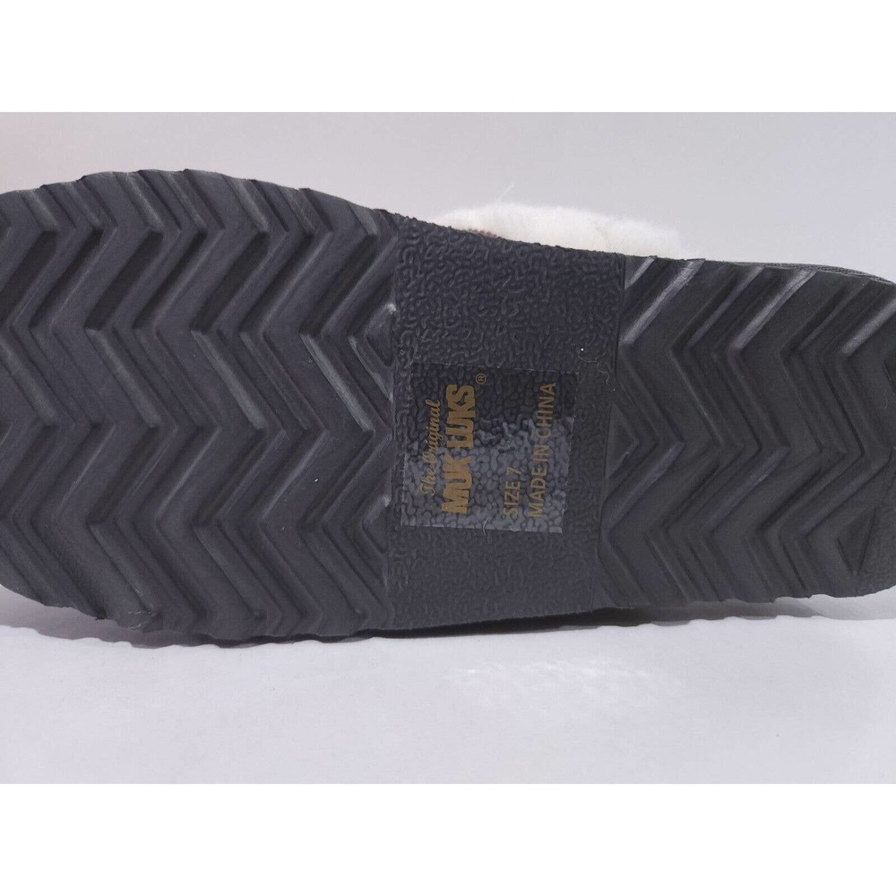 Womens Muk Luks Sweater Knit Scuff Size Medium 7 Slippers Slip On Gray New - Picture 8 of 10